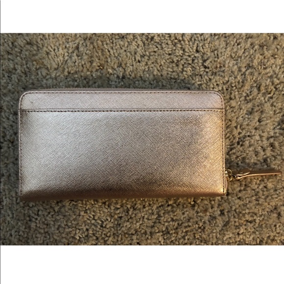 Kate Spade Wallet - Picture 4 of 7